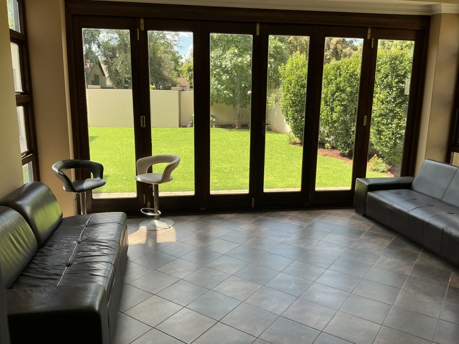 To Let 4 Bedroom Property for Rent in Midstream Estate Gauteng