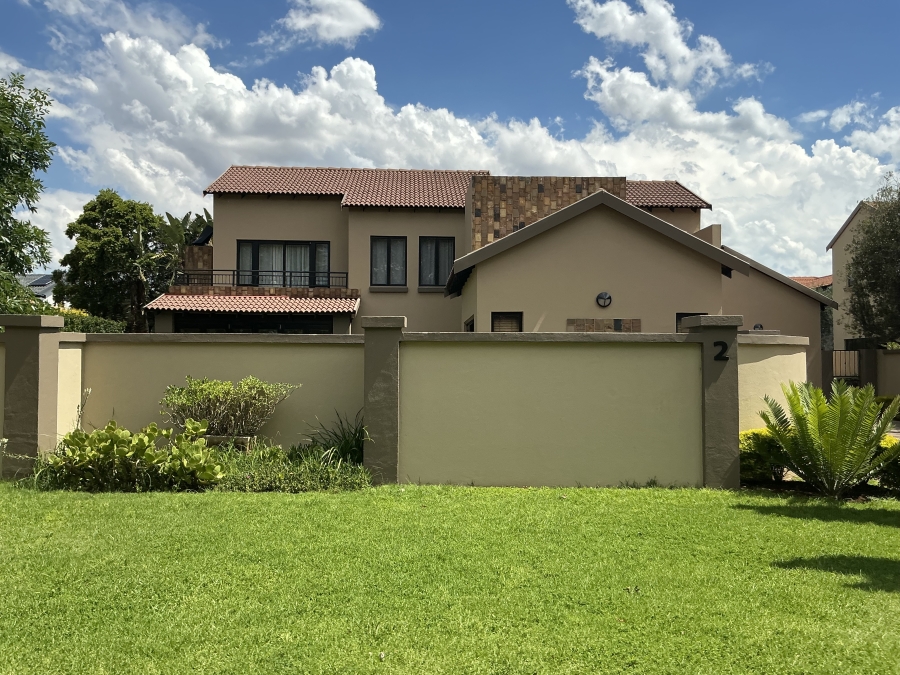 To Let 4 Bedroom Property for Rent in Midstream Estate Gauteng