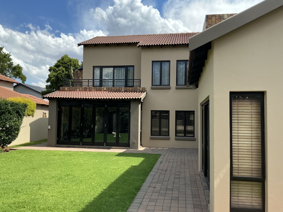 To Let 4 Bedroom Property for Rent in Midstream Estate Gauteng