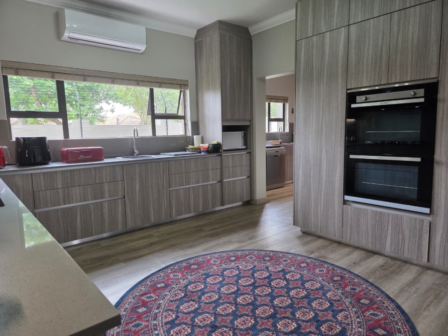 3 Bedroom Property for Sale in Greenstone Hill Gauteng