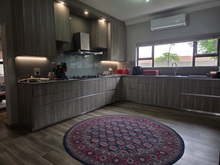 3 Bedroom Property for Sale in Greenstone Hill Gauteng