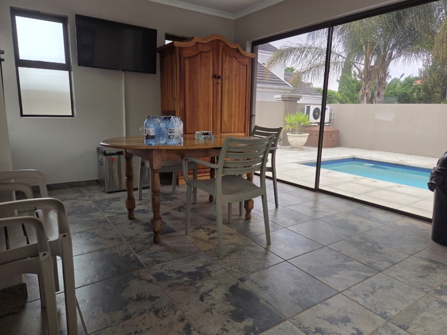 3 Bedroom Property for Sale in Greenstone Hill Gauteng