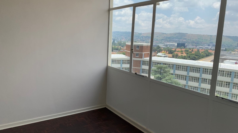 1 Bedroom Property for Sale in Bedford Gardens Gauteng