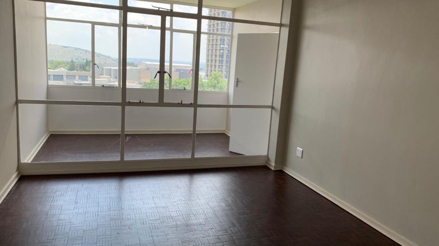 1 Bedroom Property for Sale in Bedford Gardens Gauteng