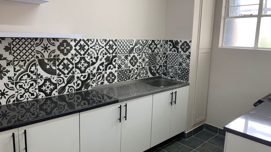 1 Bedroom Property for Sale in Bedford Gardens Gauteng