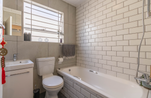 2 Bedroom Property for Sale in Dowerglen Gauteng