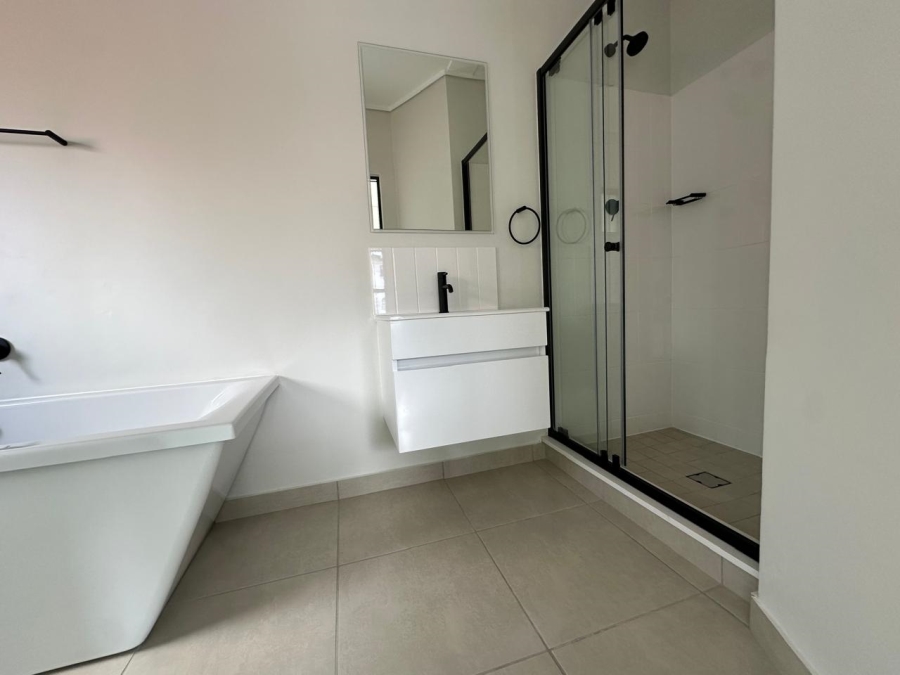 To Let 2 Bedroom Property for Rent in Linbro Park Gauteng