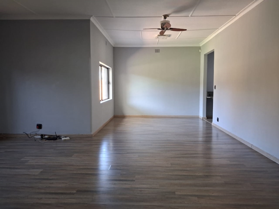 4 Bedroom Property for Sale in Monument Gauteng