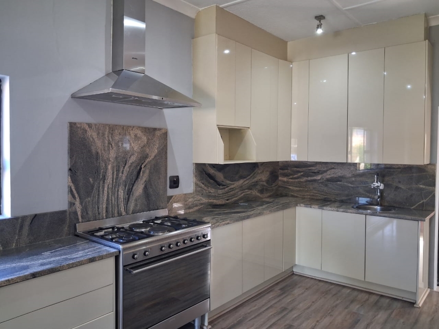 4 Bedroom Property for Sale in Monument Gauteng