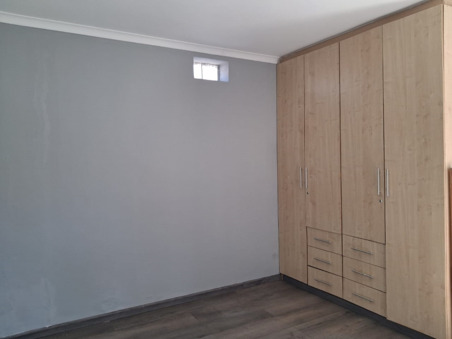 4 Bedroom Property for Sale in Monument Gauteng