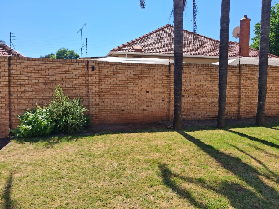 4 Bedroom Property for Sale in Monument Gauteng