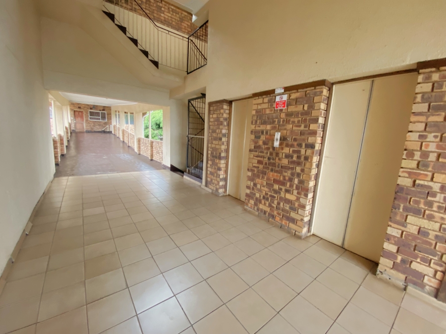 2 Bedroom Property for Sale in Horizon View Gauteng