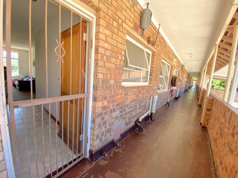 2 Bedroom Property for Sale in Horizon View Gauteng