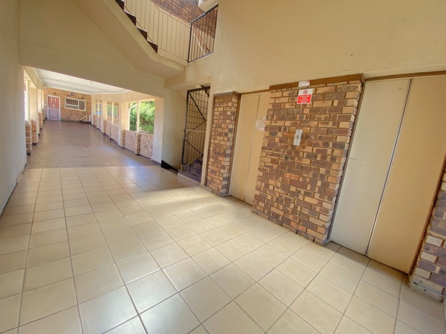 2 Bedroom Property for Sale in Horizon View Gauteng