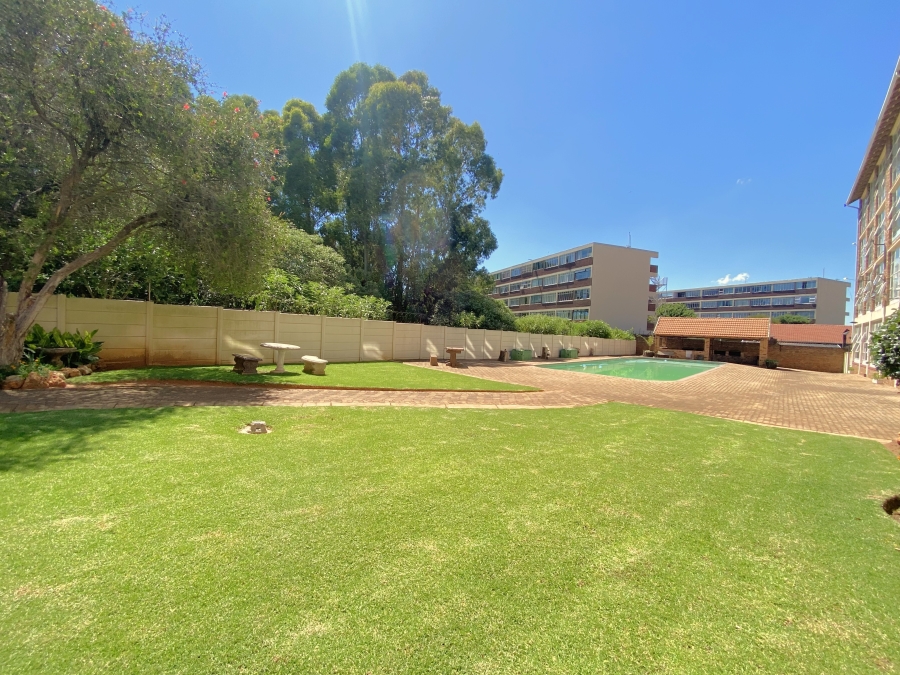 2 Bedroom Property for Sale in Horizon View Gauteng