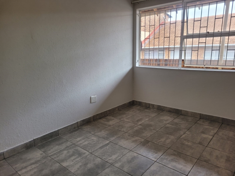 2 Bedroom Property for Sale in Horizon View Gauteng