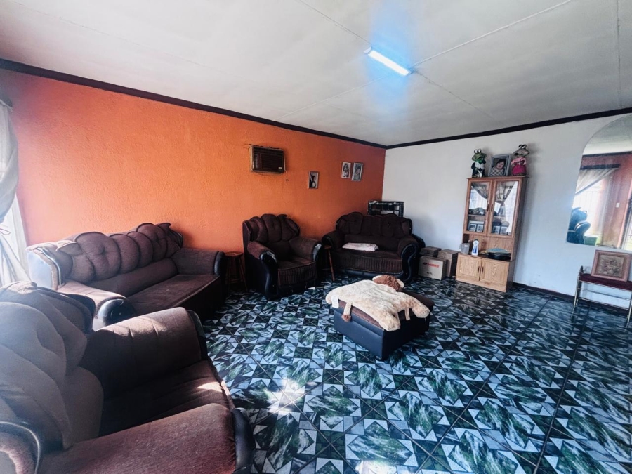 6 Bedroom Property for Sale in Krugersdorp West Gauteng