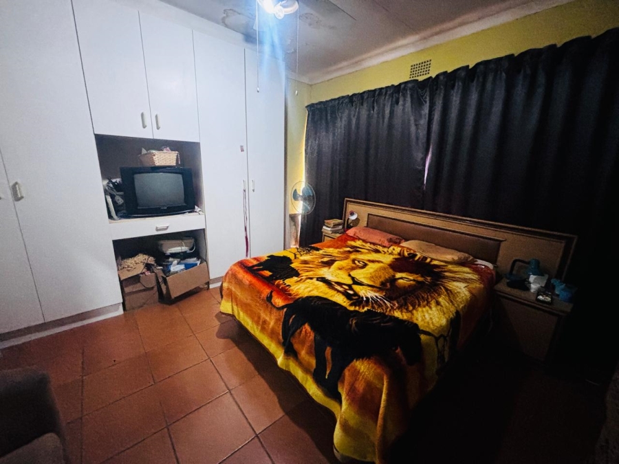 6 Bedroom Property for Sale in Krugersdorp West Gauteng