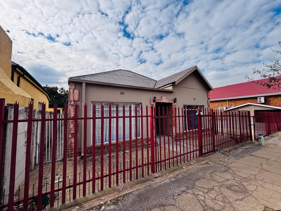 4 Bedroom Property for Sale in Krugersdorp West Gauteng