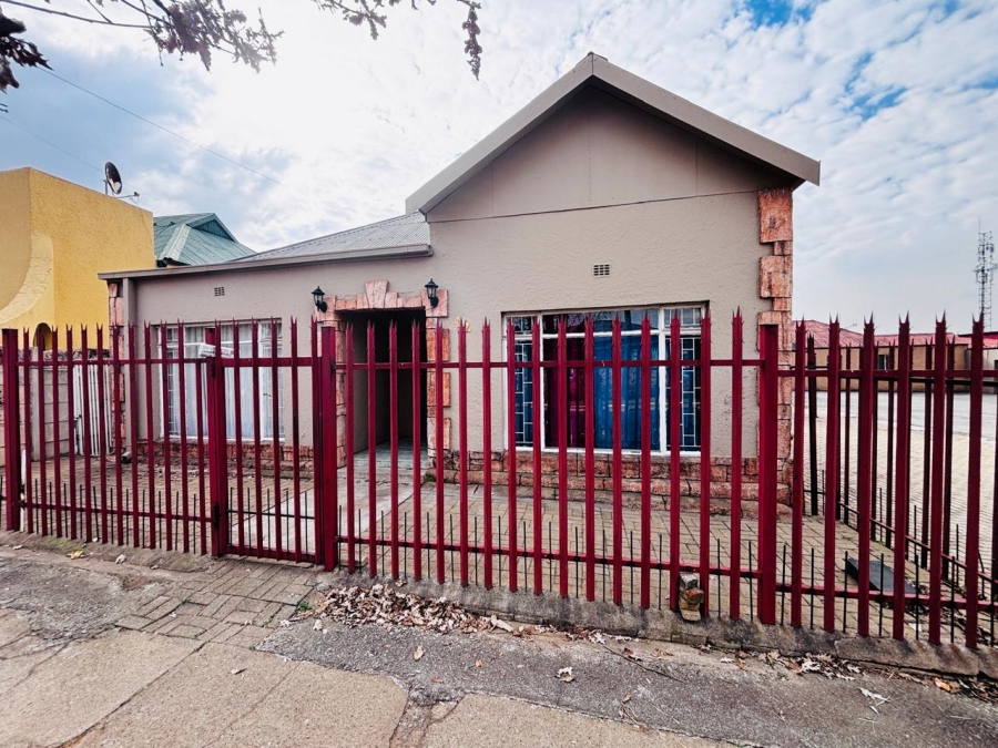 4 Bedroom Property for Sale in Krugersdorp West Gauteng