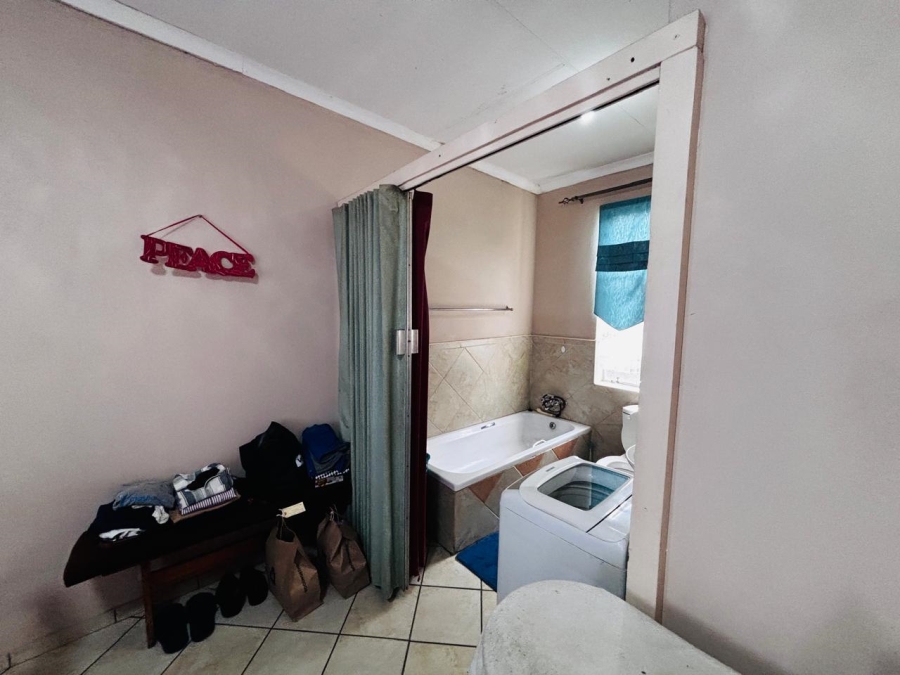 4 Bedroom Property for Sale in Krugersdorp West Gauteng