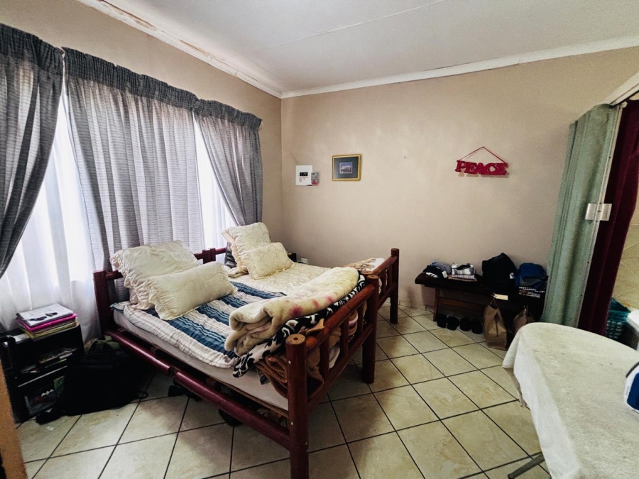 4 Bedroom Property for Sale in Krugersdorp West Gauteng