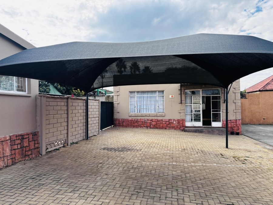 4 Bedroom Property for Sale in Krugersdorp West Gauteng