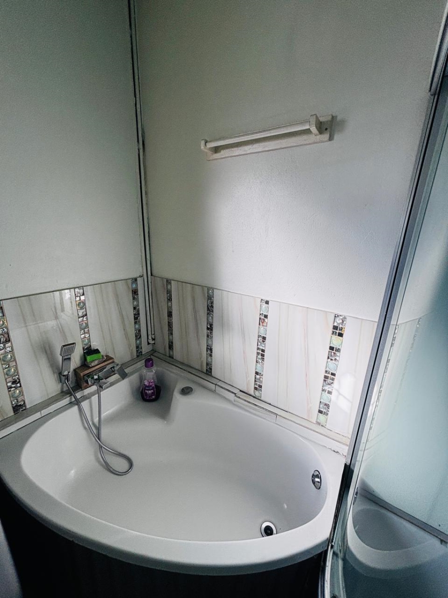 To Let 1 Bedroom Property for Rent in Krugersdorp West Gauteng