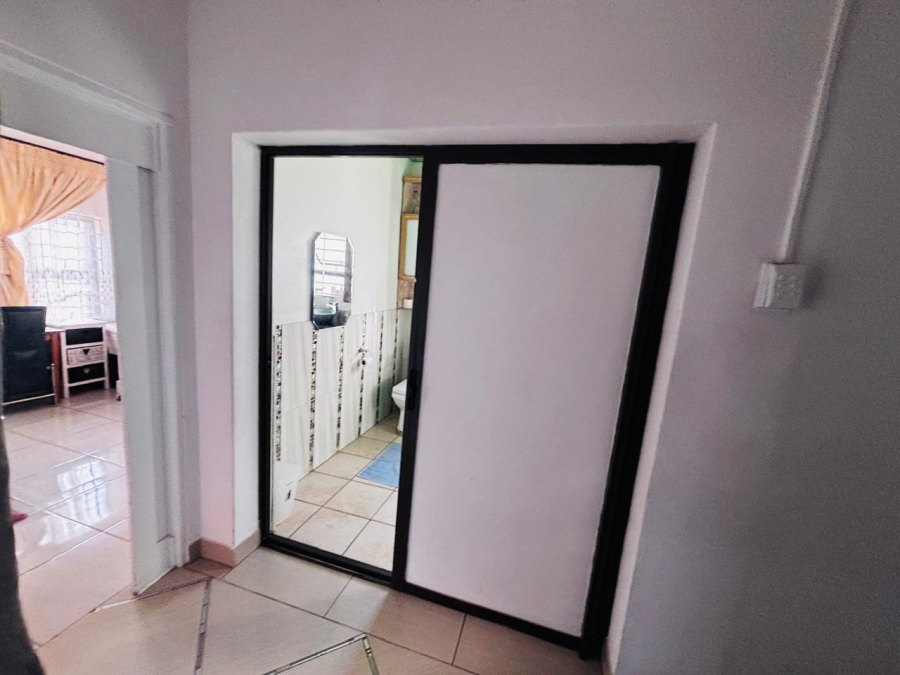 To Let 1 Bedroom Property for Rent in Krugersdorp West Gauteng
