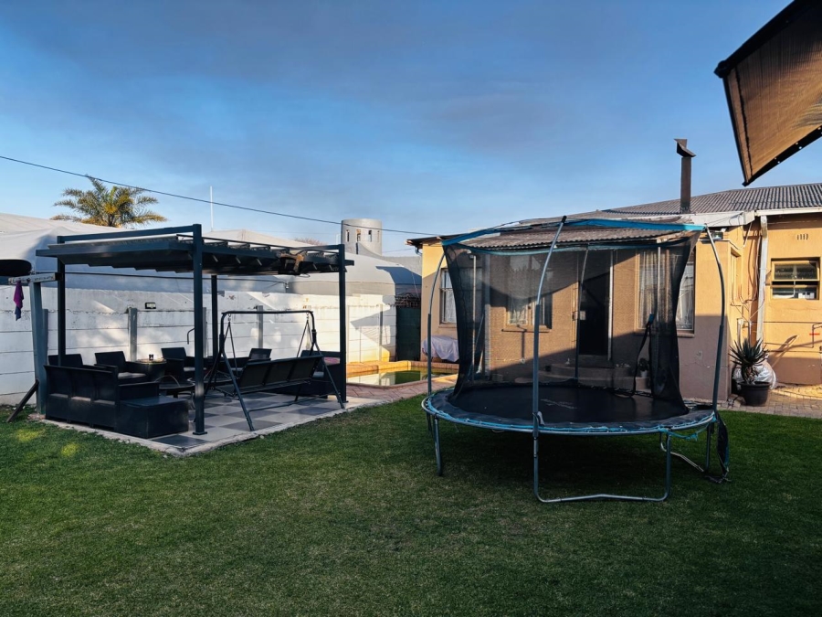 To Let 1 Bedroom Property for Rent in Krugersdorp West Gauteng