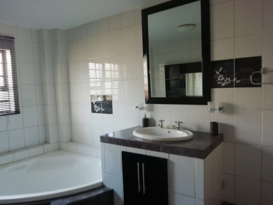 2 Bedroom Property for Sale in Rangeview Gauteng