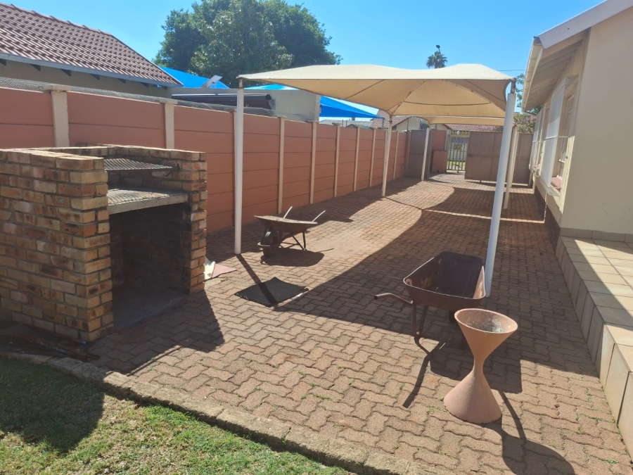 4 Bedroom Property for Sale in Culemborg Park Gauteng