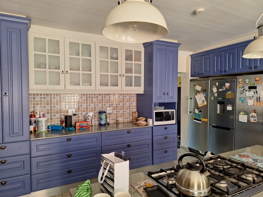 5 Bedroom Property for Sale in Helderkruin Gauteng