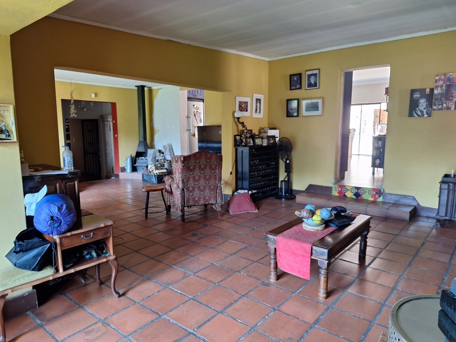 5 Bedroom Property for Sale in Helderkruin Gauteng