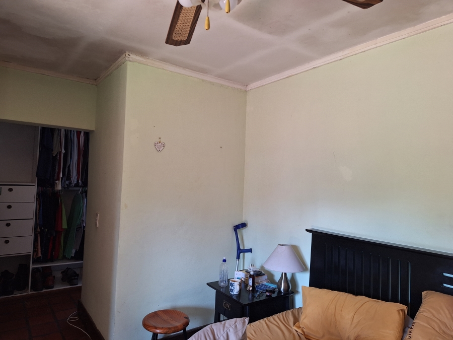 5 Bedroom Property for Sale in Helderkruin Gauteng