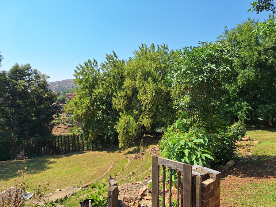 5 Bedroom Property for Sale in Helderkruin Gauteng