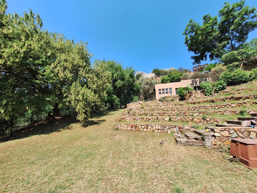 5 Bedroom Property for Sale in Helderkruin Gauteng