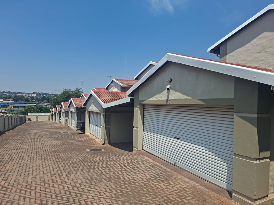 3 Bedroom Property for Sale in Krugersdorp North Gauteng