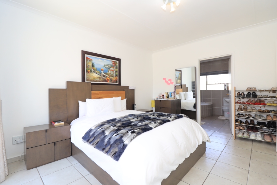 4 Bedroom Property for Sale in Honeydew Gauteng