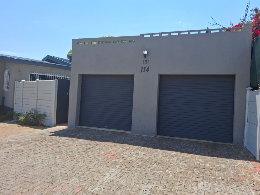4 Bedroom Property for Sale in Greenhills Gauteng