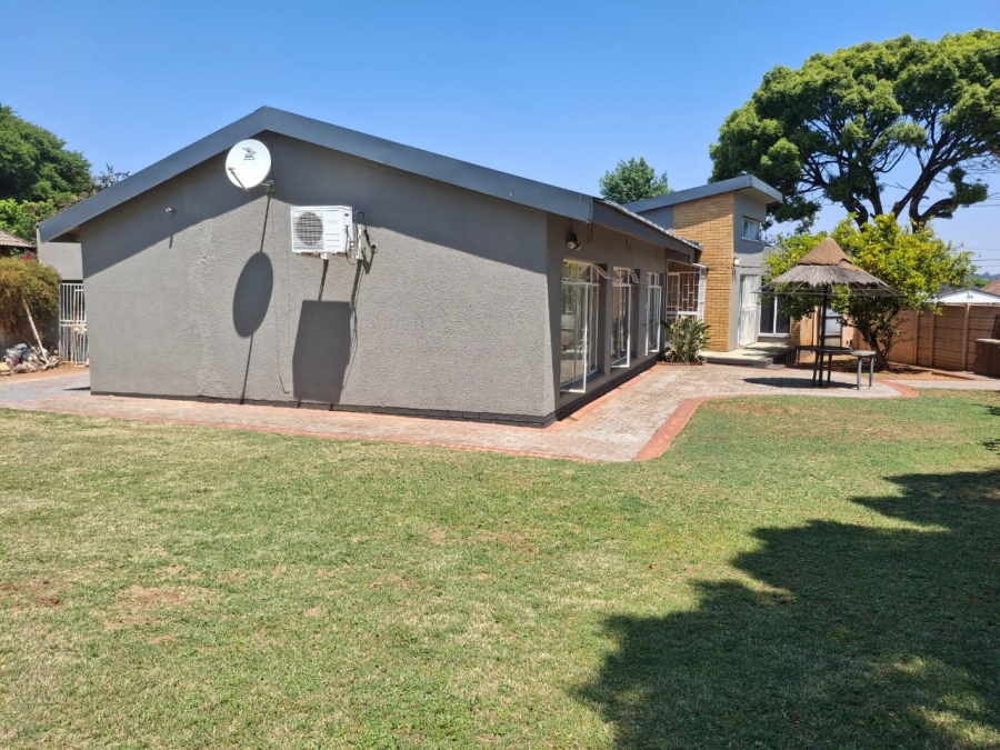 4 Bedroom Property for Sale in Greenhills Gauteng