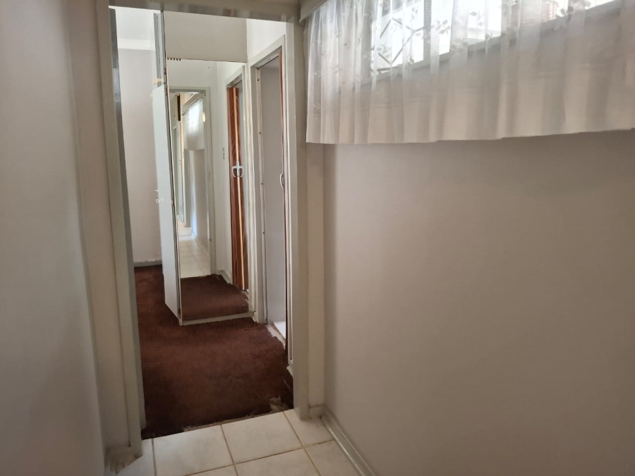 4 Bedroom Property for Sale in Greenhills Gauteng