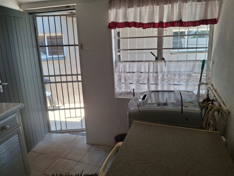4 Bedroom Property for Sale in Greenhills Gauteng