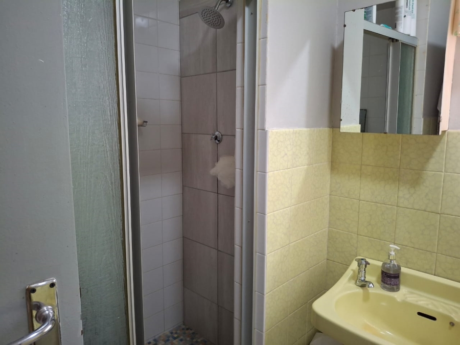 4 Bedroom Property for Sale in Greenhills Gauteng