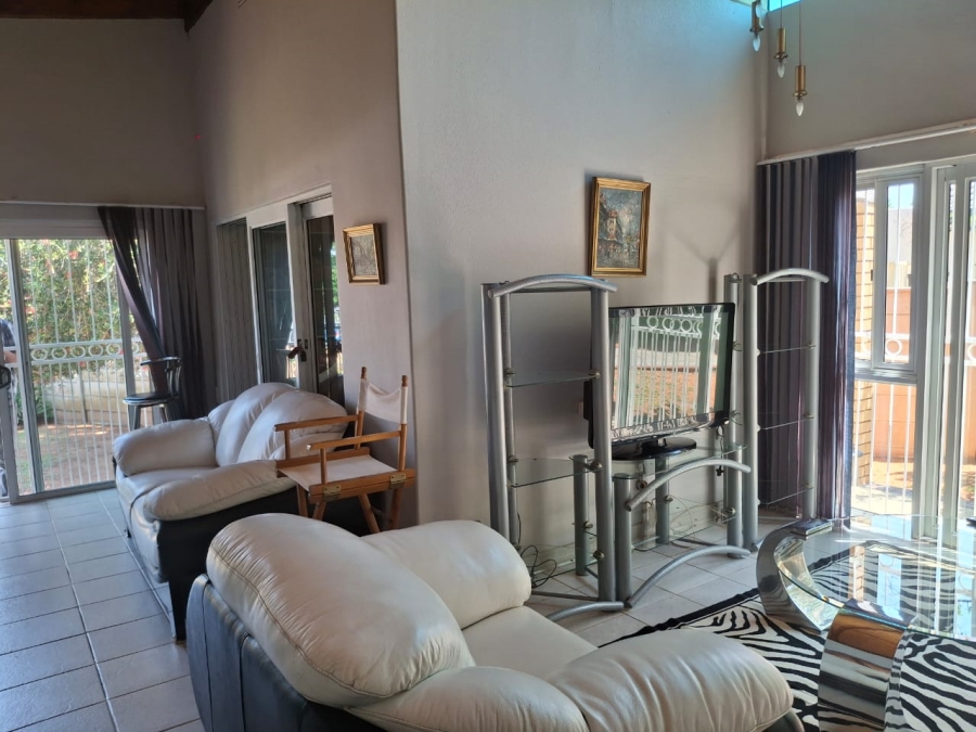 4 Bedroom Property for Sale in Greenhills Gauteng