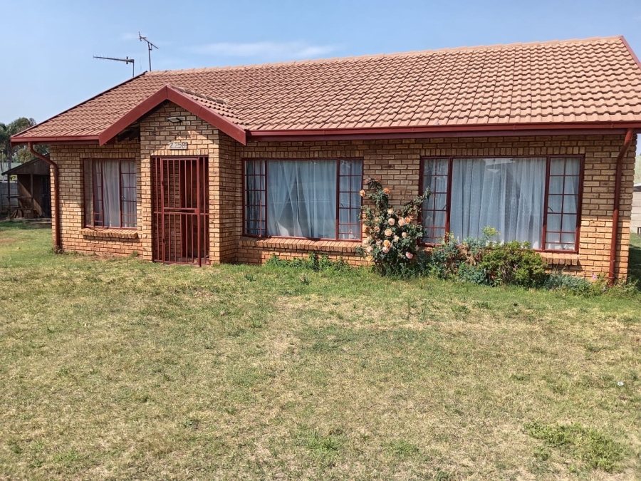 3 Bedroom Property for Sale in West Village Gauteng