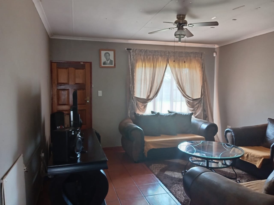 3 Bedroom Property for Sale in West Village Gauteng