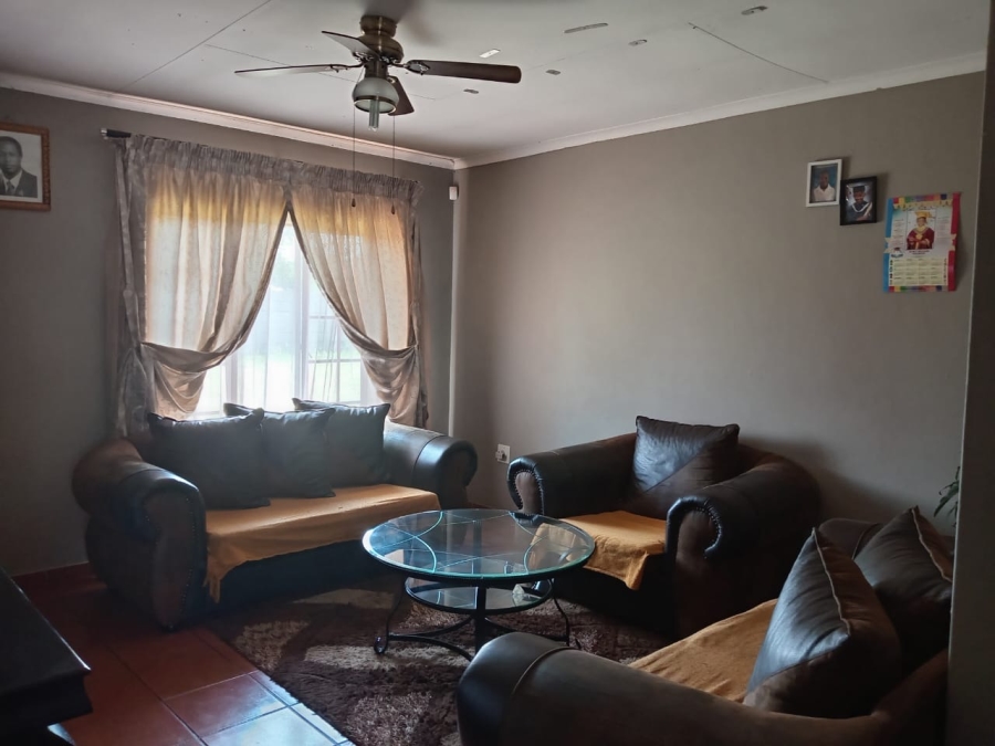 3 Bedroom Property for Sale in West Village Gauteng