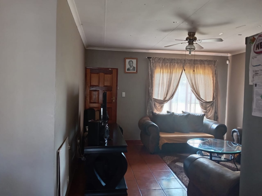 3 Bedroom Property for Sale in West Village Gauteng