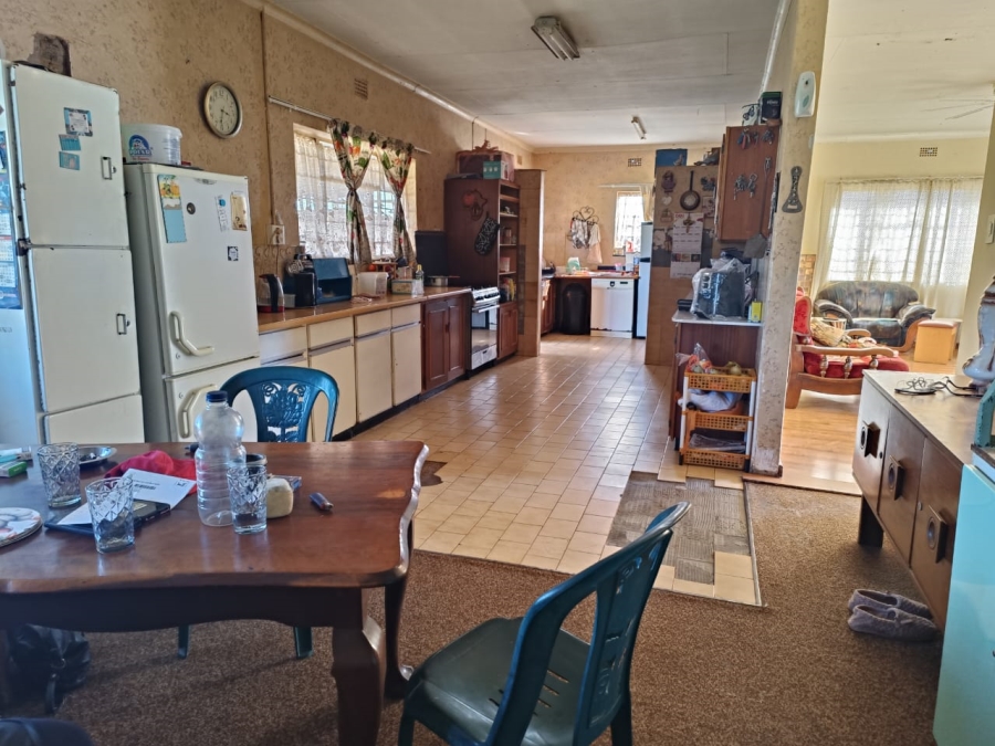 4 Bedroom Property for Sale in Hillside Gauteng